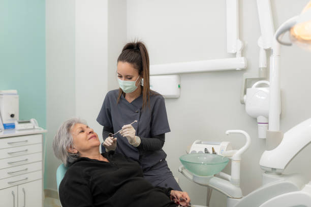 Best Emergency Tooth Extraction in Olympia Fields, IL